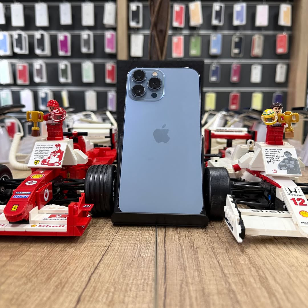 Проверка MagSafe после ремонта iPhone 13 Pro Max
