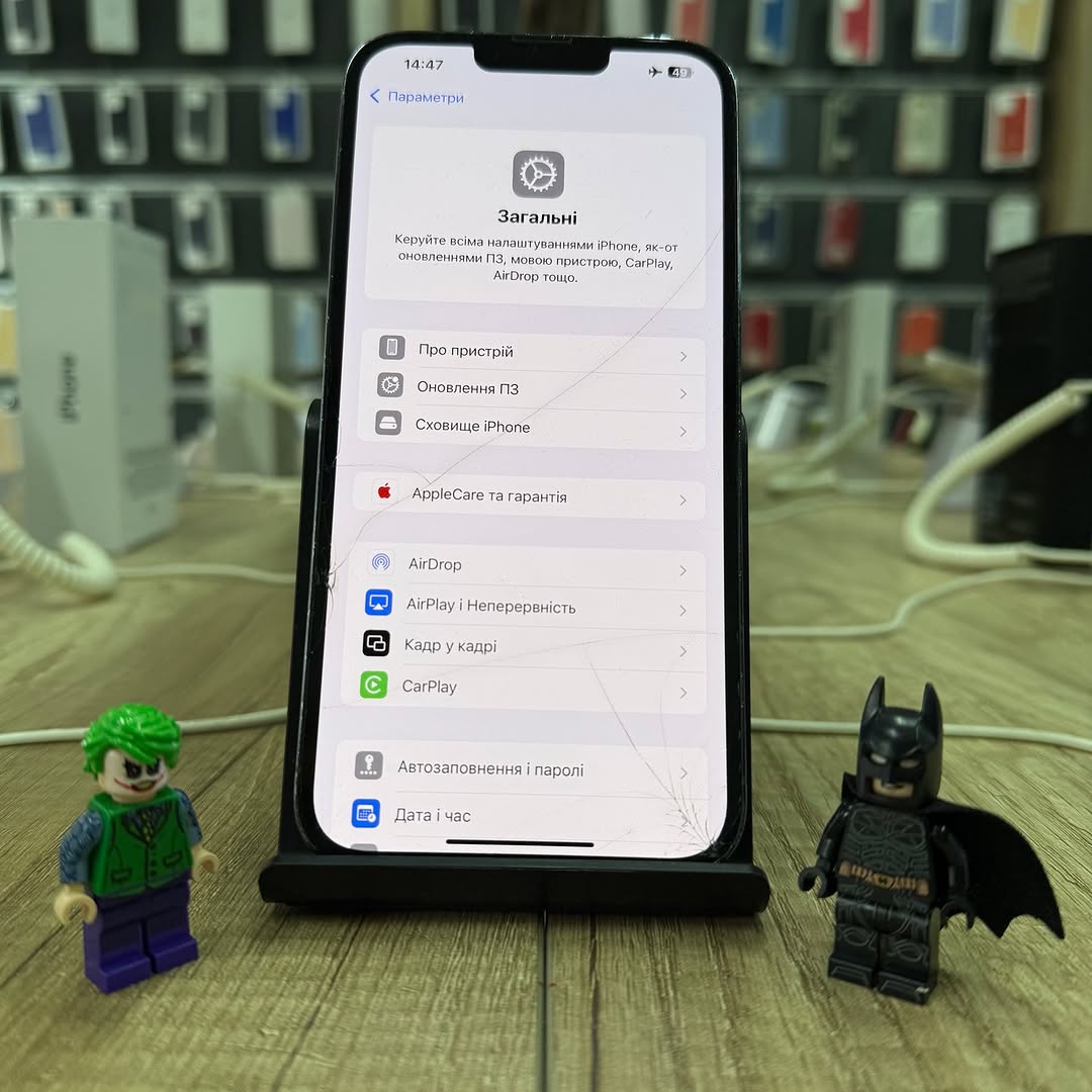 Проверка сенсора iPhone 13 Pro перед переклейкой стекла