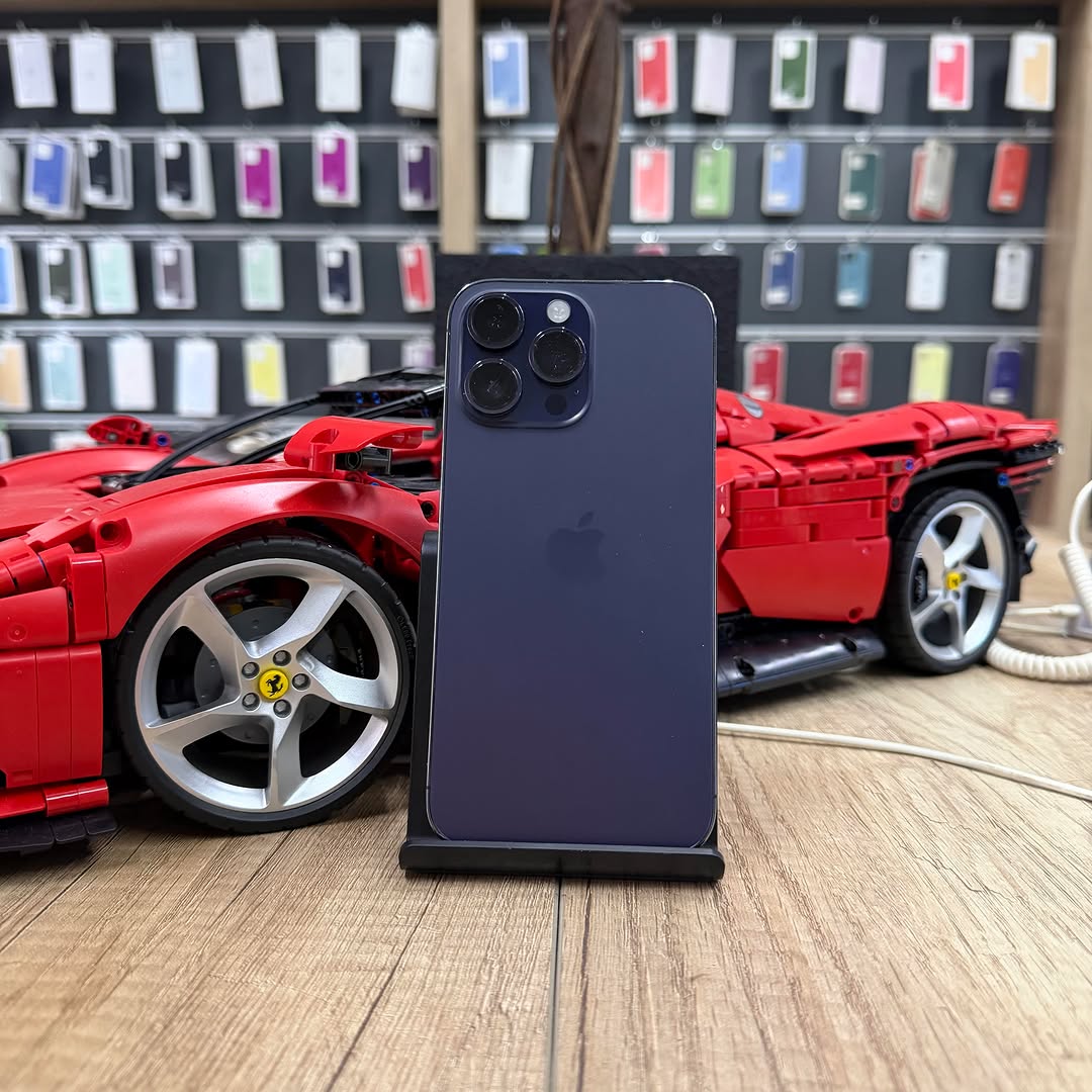 Результат замены заднего стекла iPhone 14 Pro в Харькове