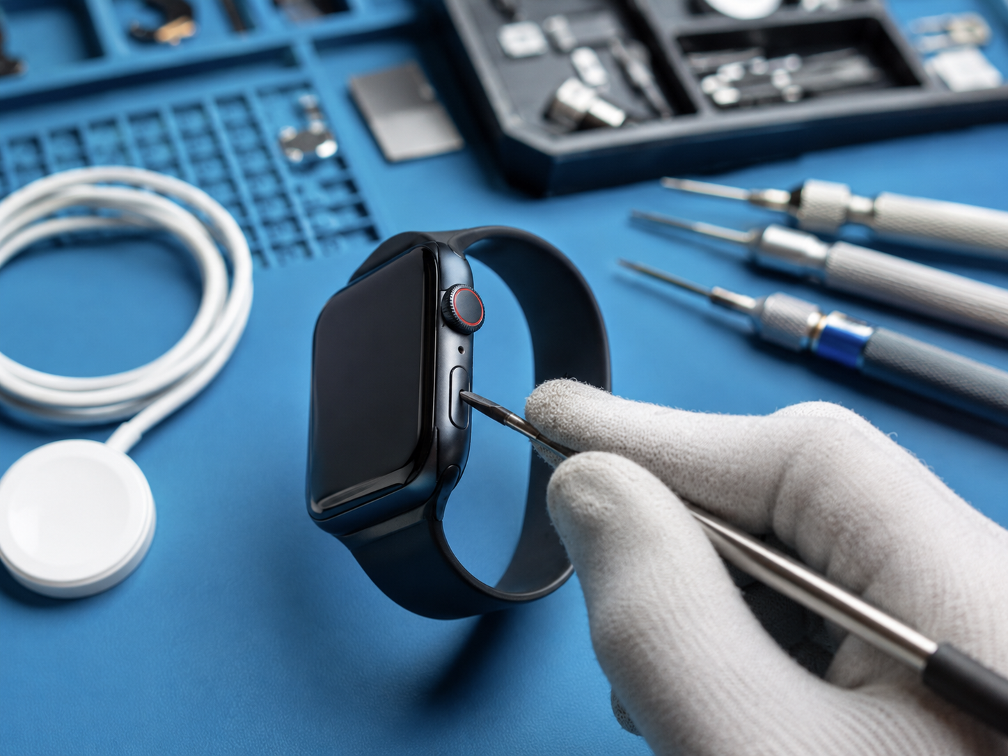 Не работает боковая кнопка Apple Watch SE 2 — диагностика загрязнения износа и механизма